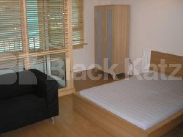 			NEW INSTRUCTION!!, Studio Apartment, 1 bath, 1 reception Studio			 Camden Street, CAMDEN